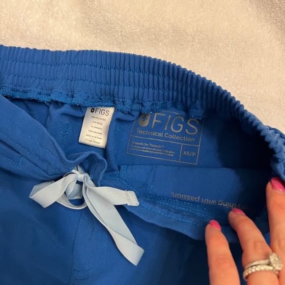 Figs Yola Skinny Scrub Pant - Picture 3 of 5